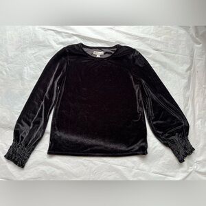Tucker & Tate girls long sleeve velour top/ black/ size 8-10